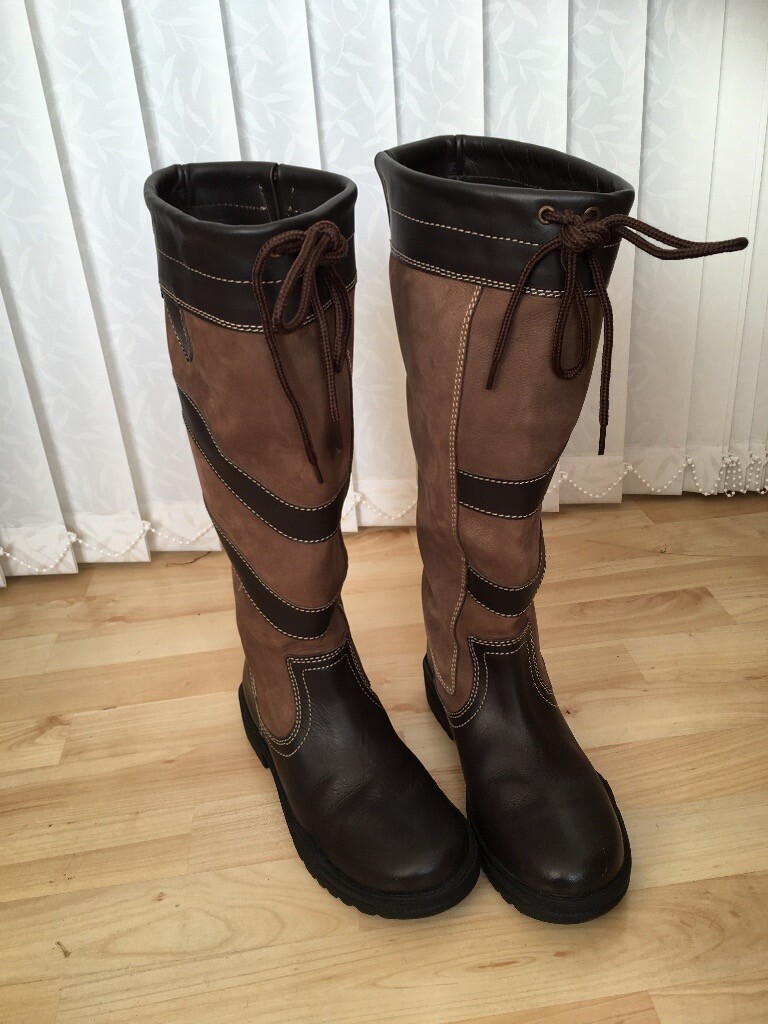 ladies yard boots size 6